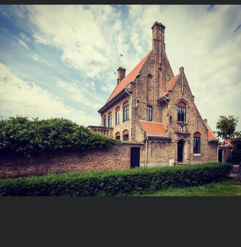 فيلا The Westhouse ميدل كيرك المظهر الخارجي الصورة